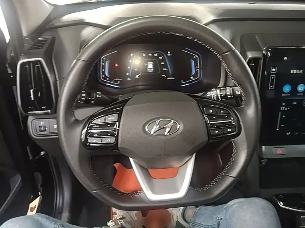 Hyundai ix35 — фото 11