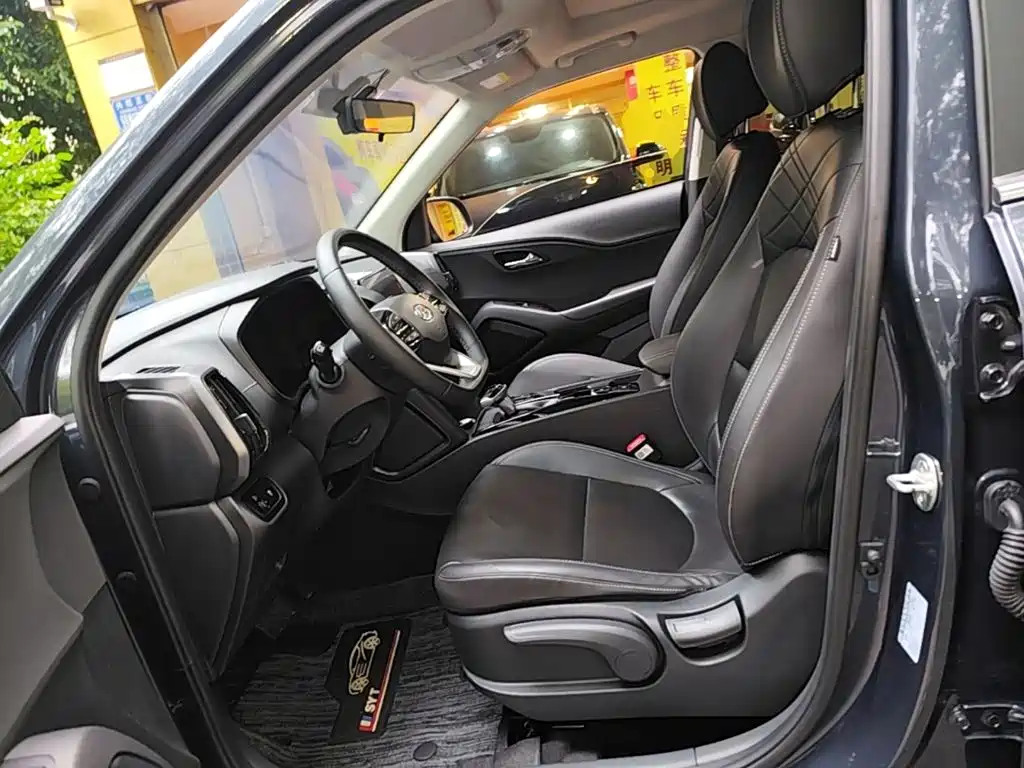 Hyundai ix35 — фото 15