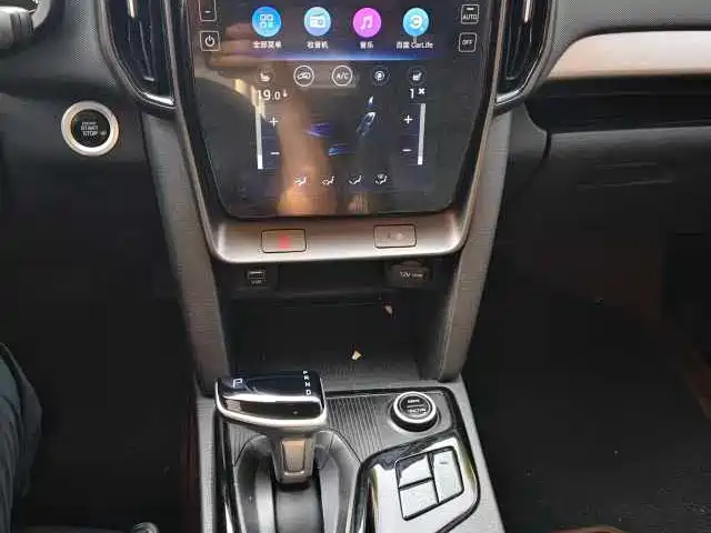 Hyundai ix35 — фото 13