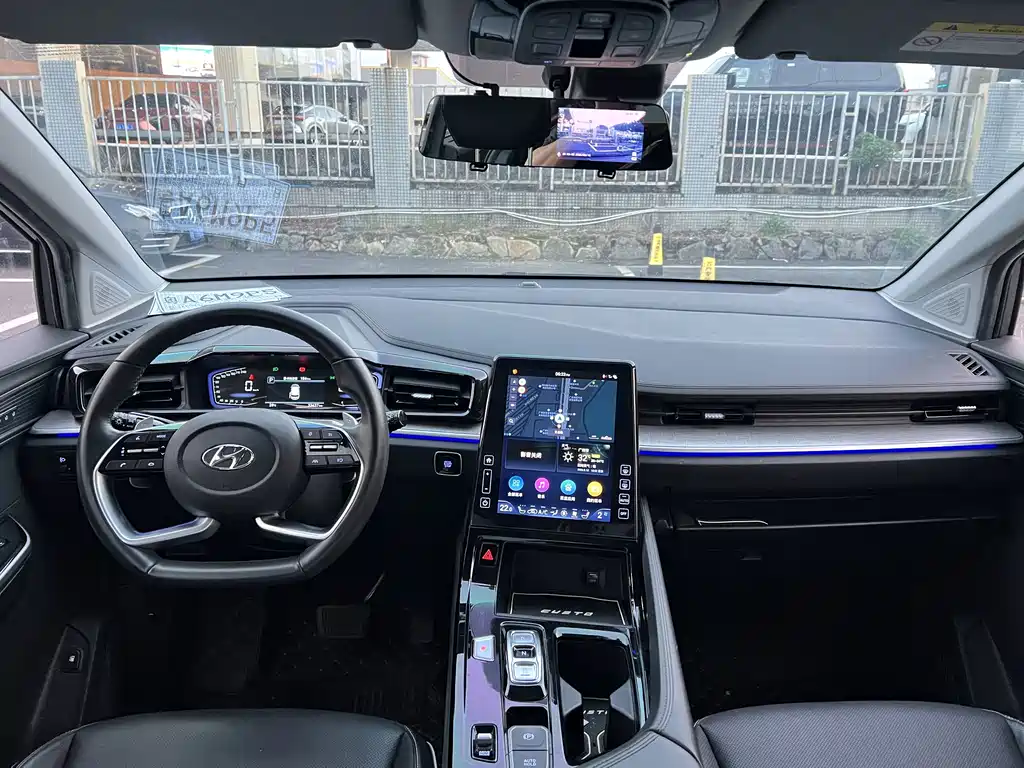 Hyundai Custo — фото 10