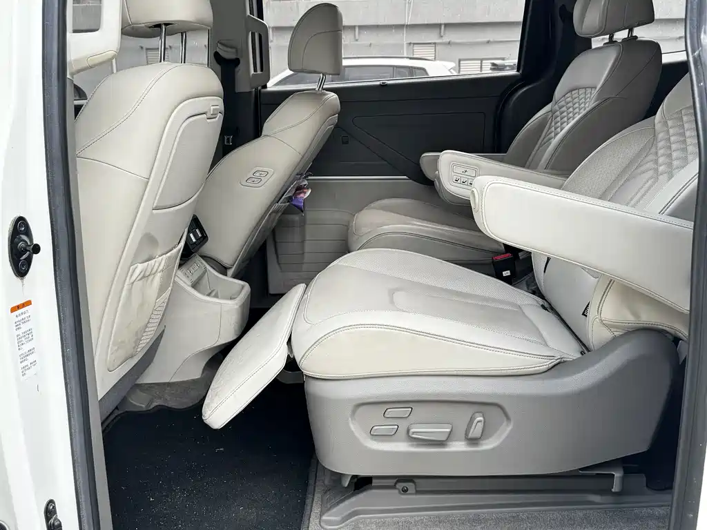 Hyundai Custo — фото 8