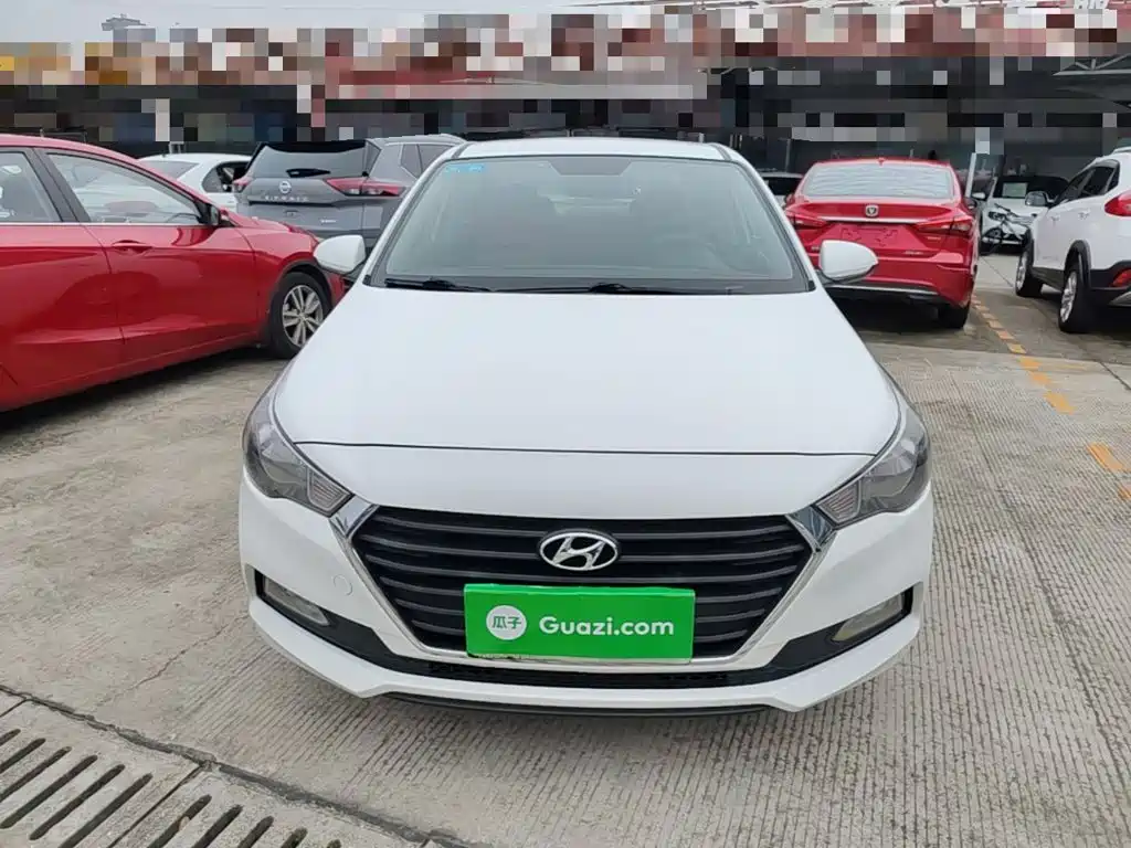 Hyundai Verna — фото 3