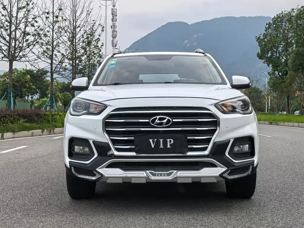 Hyundai ix35 — фото 2