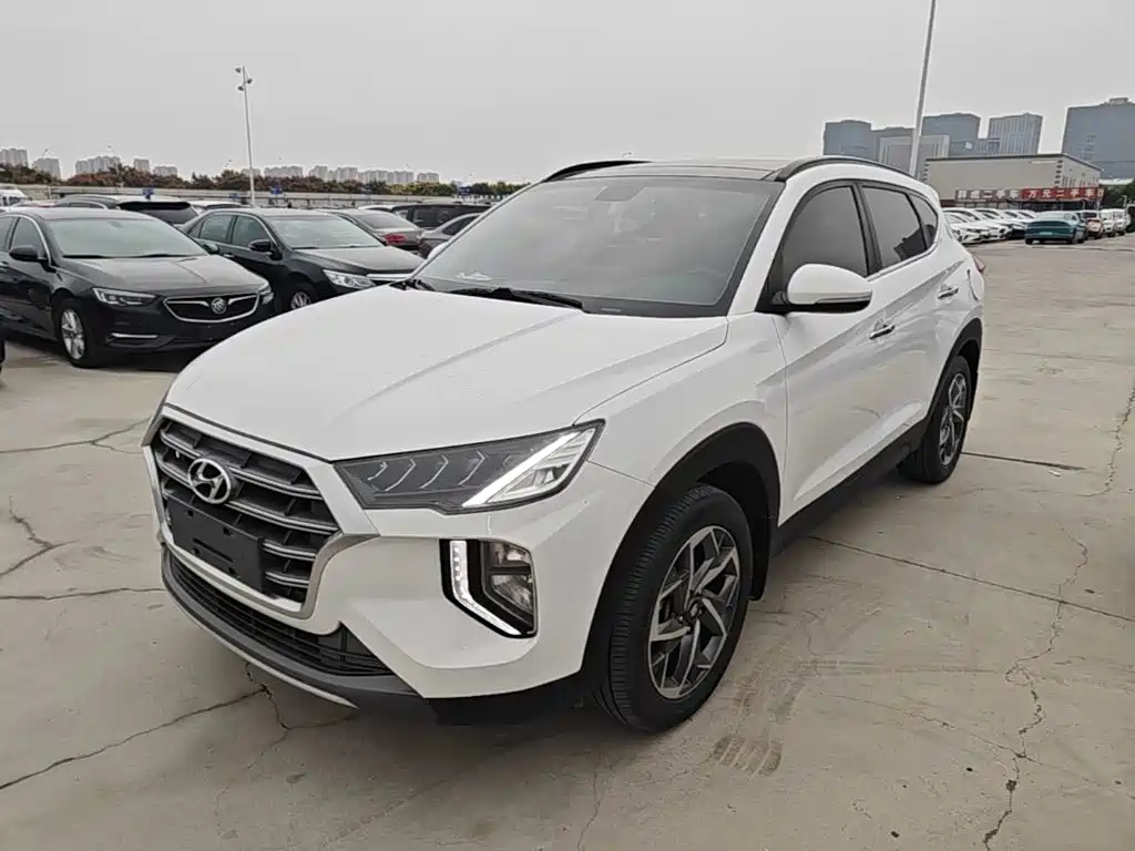 Hyundai Tucson — фото 2