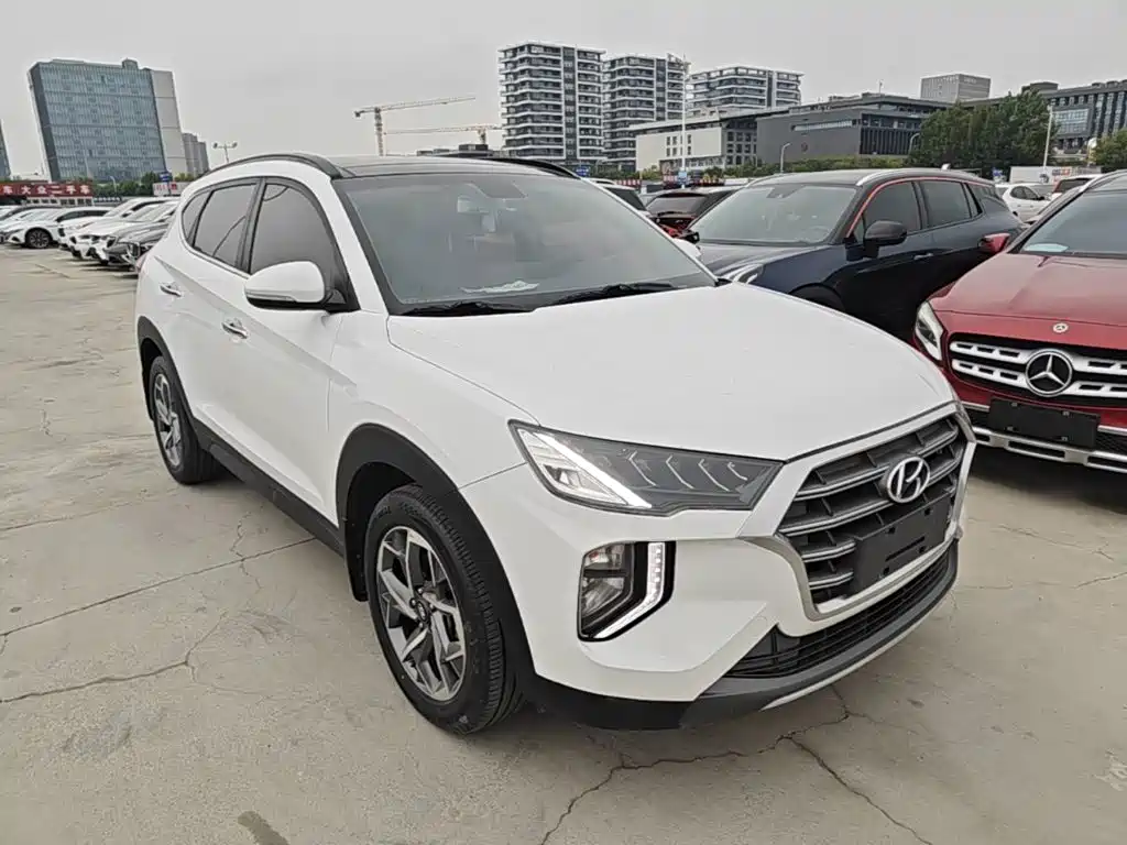 Hyundai Tucson — фото 4