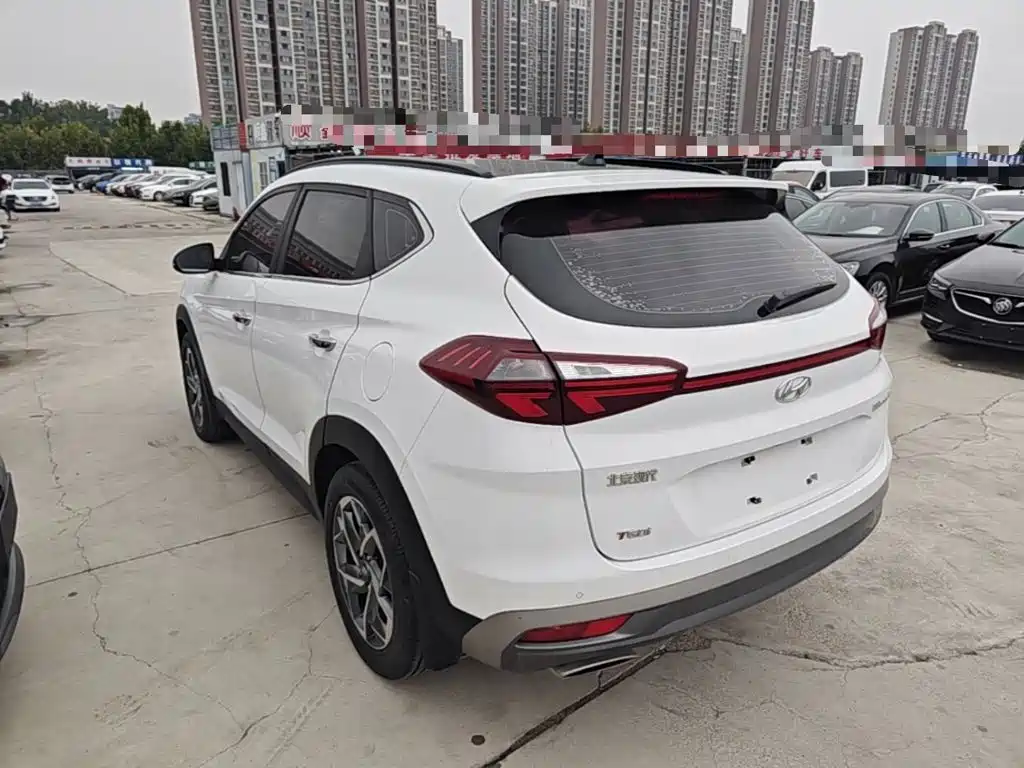 Hyundai Tucson — фото 5