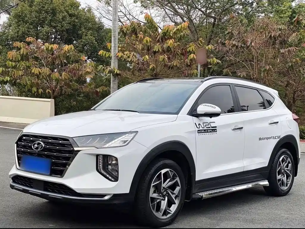 Hyundai Tucson — фото 7