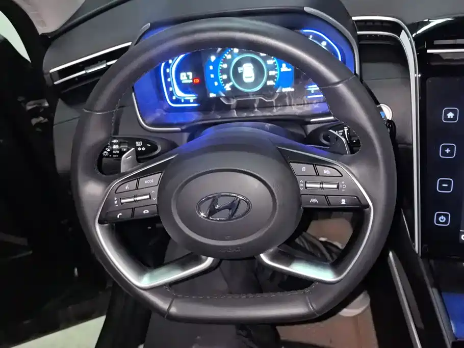 Hyundai Tucson — фото 15