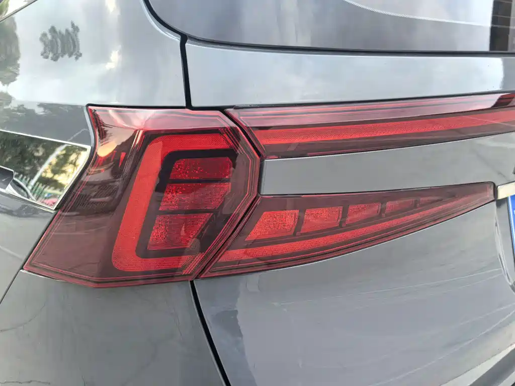 Hyundai Custo — фото 37