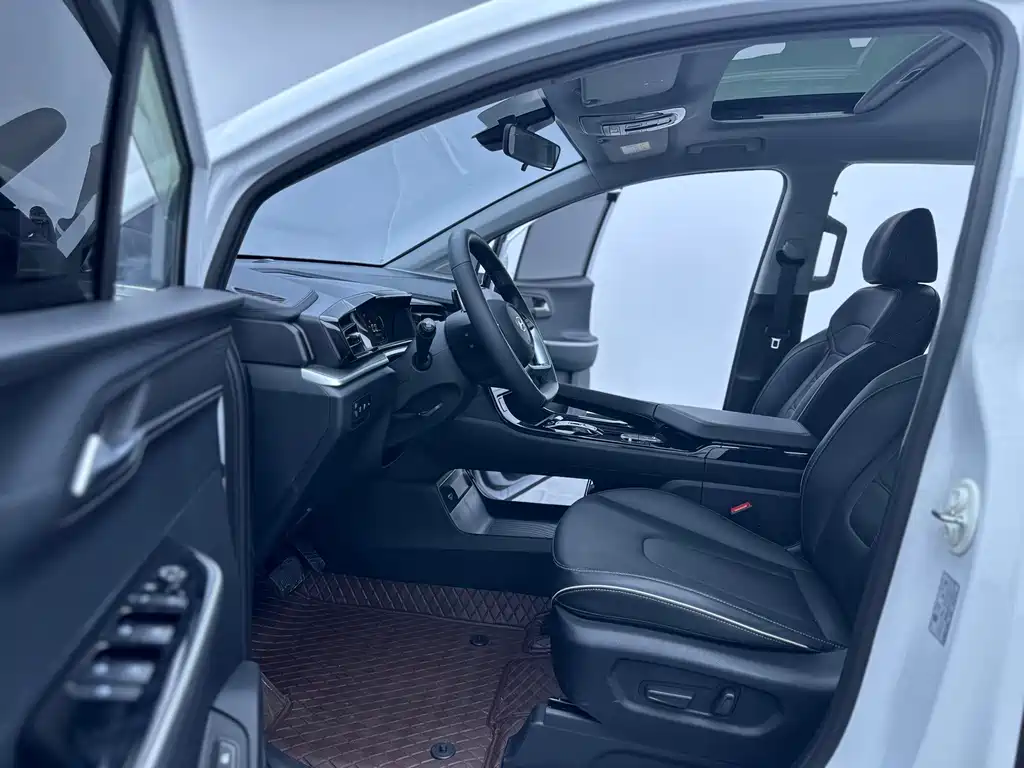 Hyundai Custo — фото 13