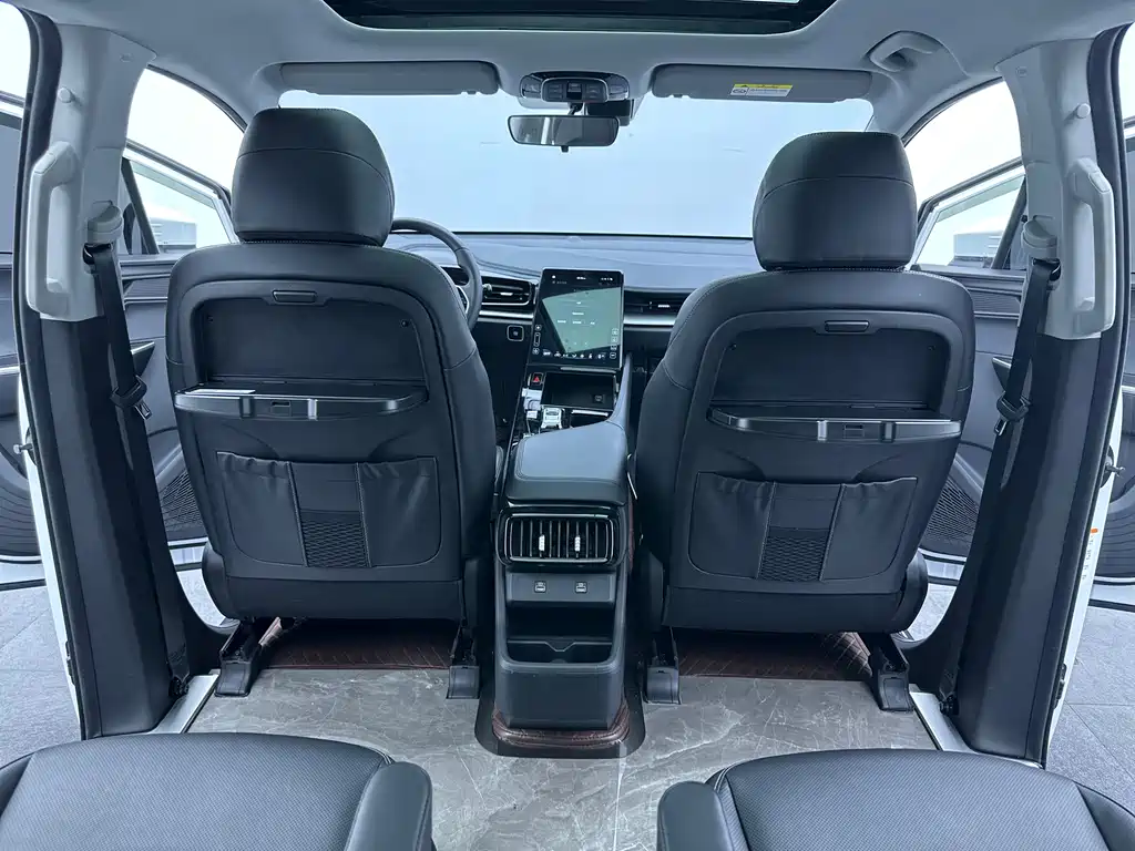 Hyundai Custo — фото 26