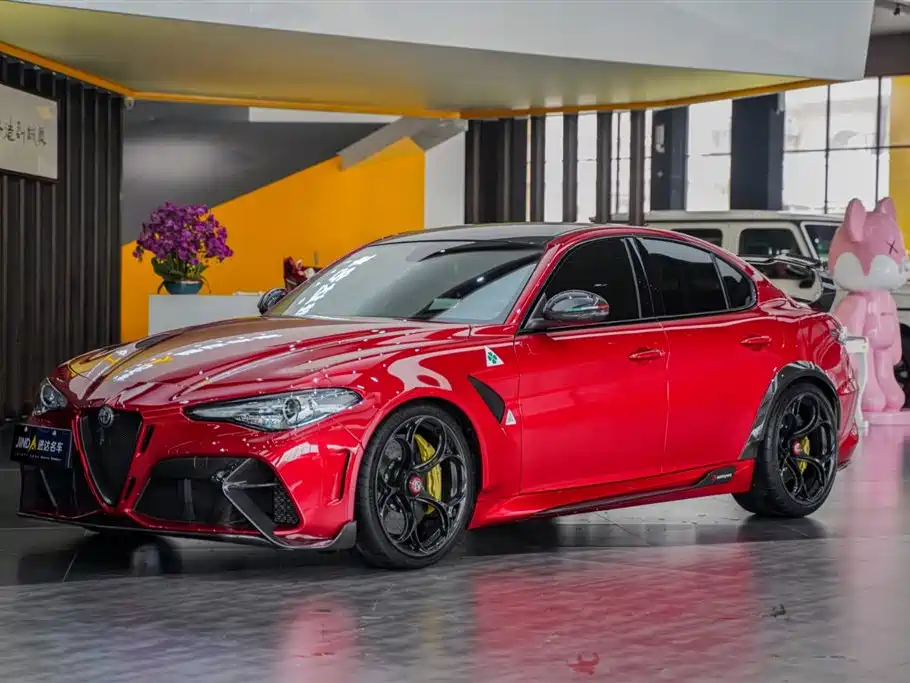 Alfa Romeo Giulia