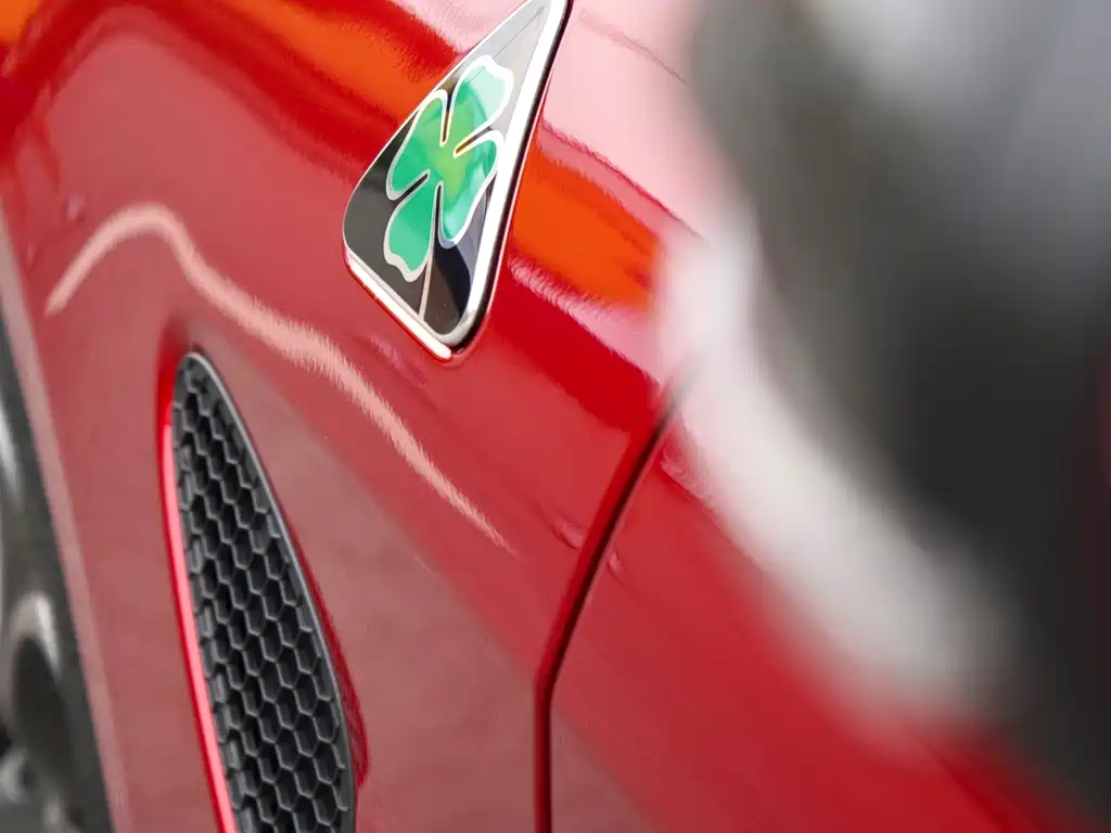 Alfa Romeo Giulia — фото 17