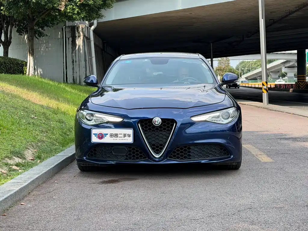 Alfa Romeo Giulia — фото 2