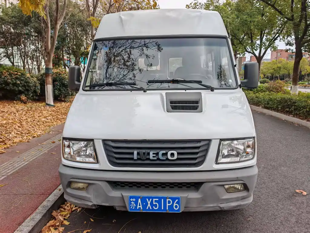 IVECO Daily — фото 2