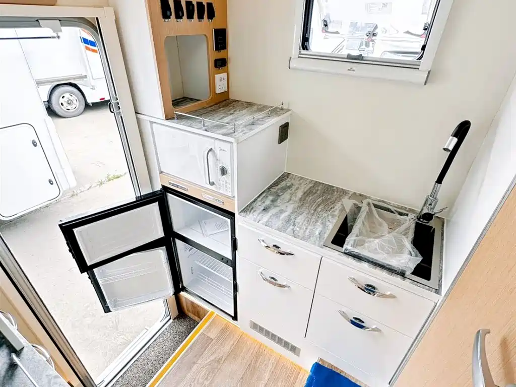 IVECO Ousheng — фото 18