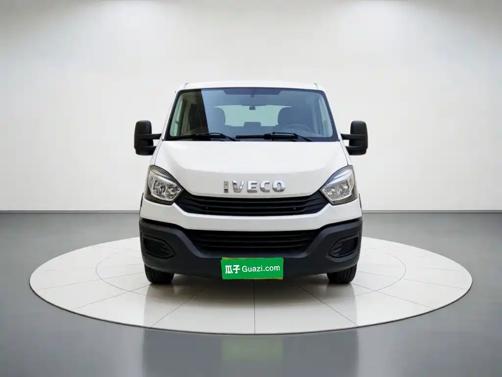 IVECO Ousheng — фото 24