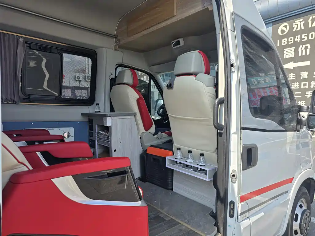 IVECO Ousheng — фото 14