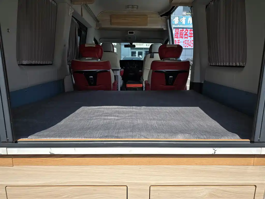 IVECO Ousheng — фото 19