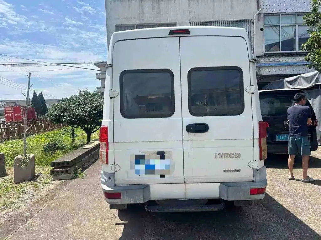 IVECO Daily — фото 3