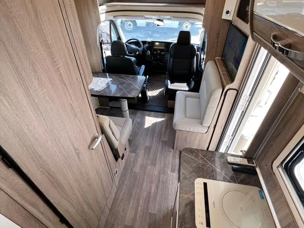 IVECO Ousheng — фото 11