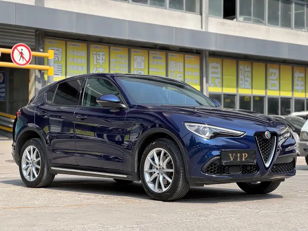 Alfa Romeo Stelvio — фото 3