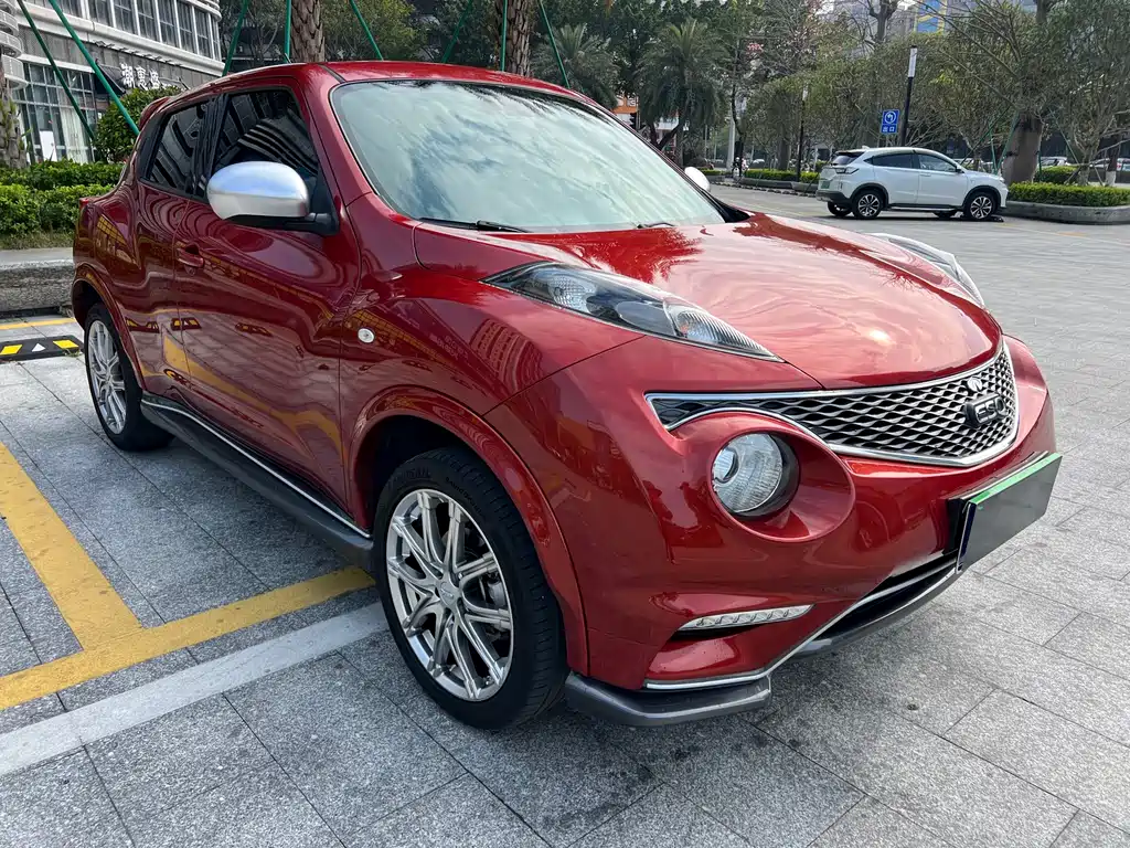 Infiniti ESQ — фото 2
