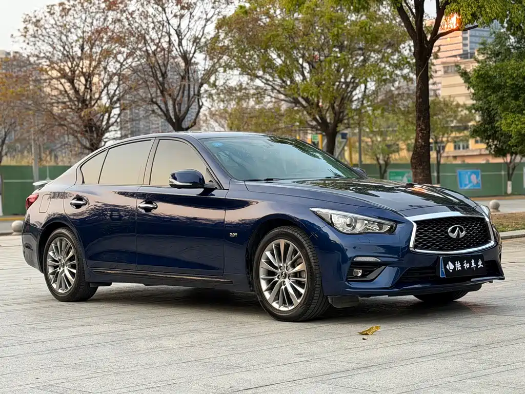 Infiniti Q50L — фото 3