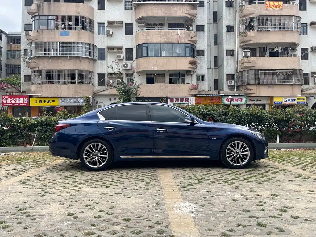 Infiniti Q50L — фото 7