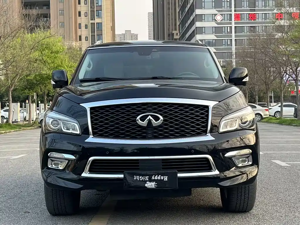 Infiniti QX80 — фото 2