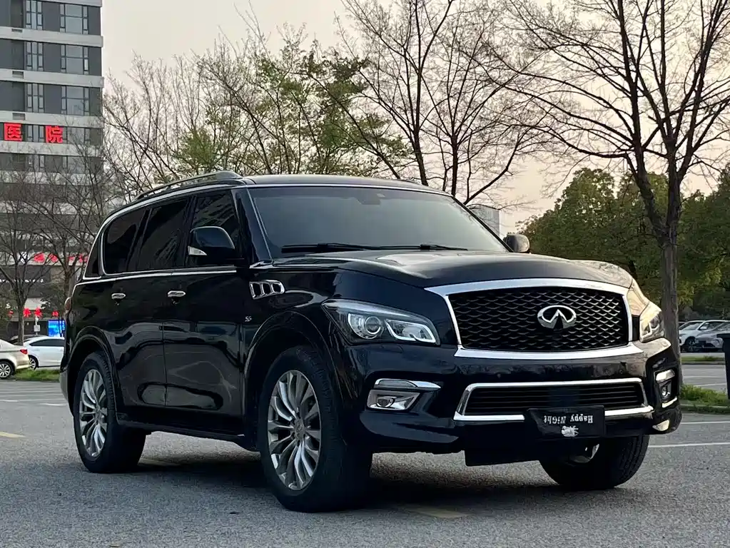 Infiniti QX80 — фото 3
