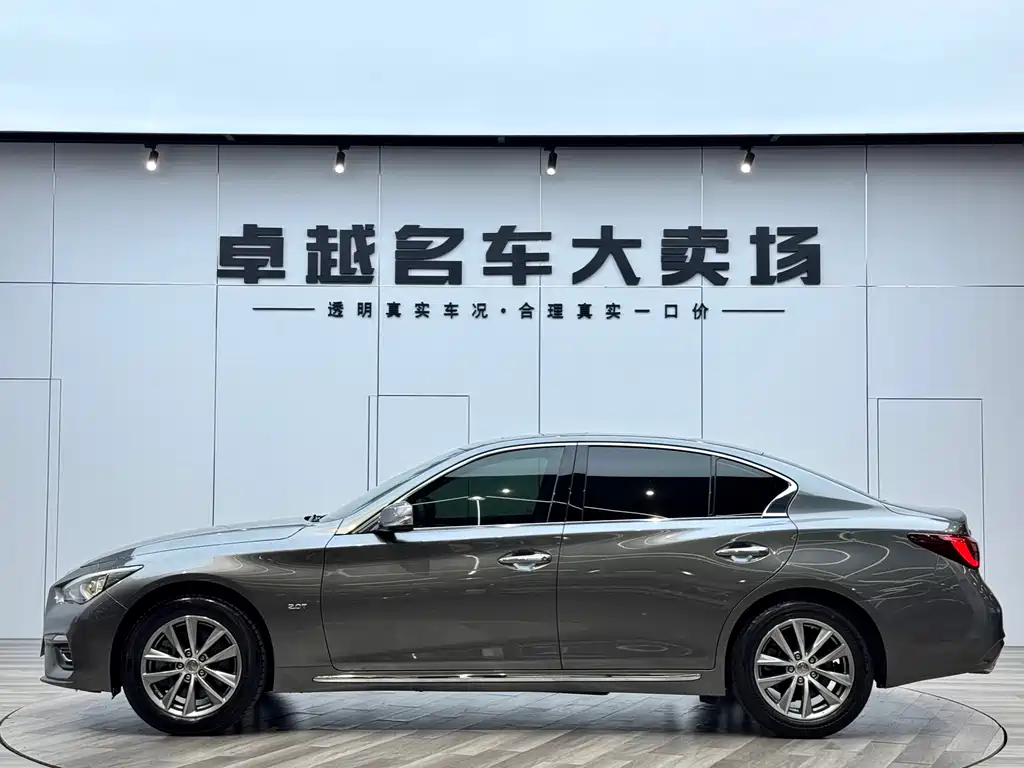Infiniti Q50L — фото 4