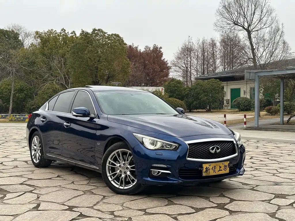 Infiniti Q50L — фото 3