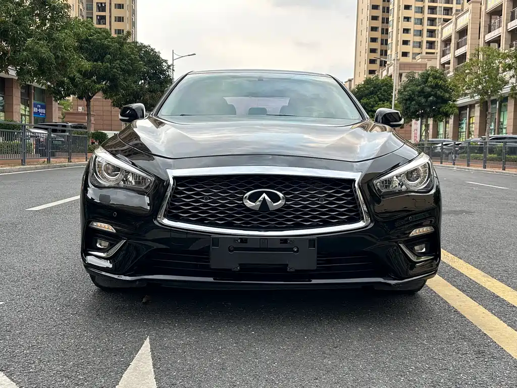 Infiniti Q50L — фото 2