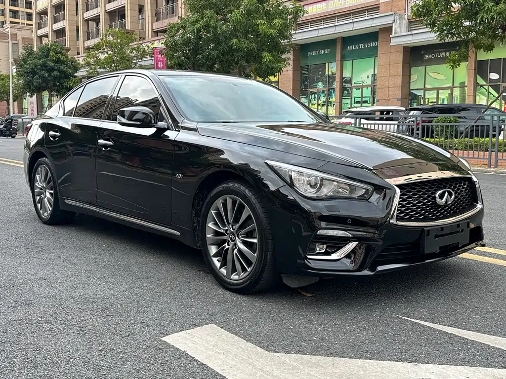 Infiniti Q50L — фото 3