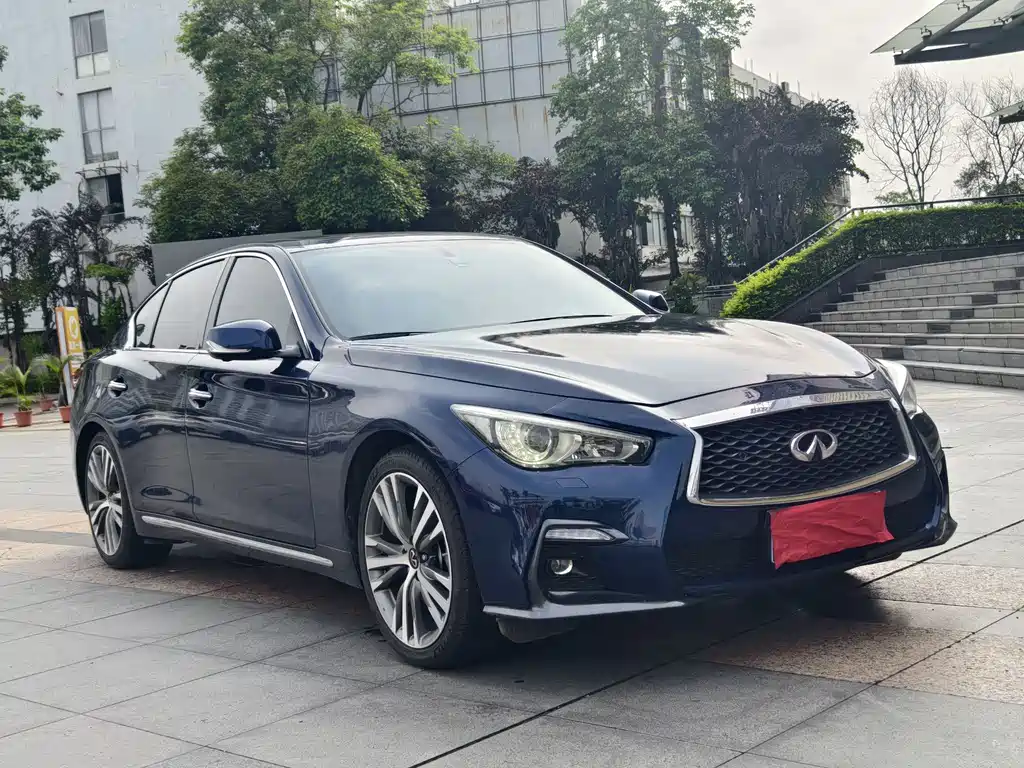 Infiniti Q50L — фото 3