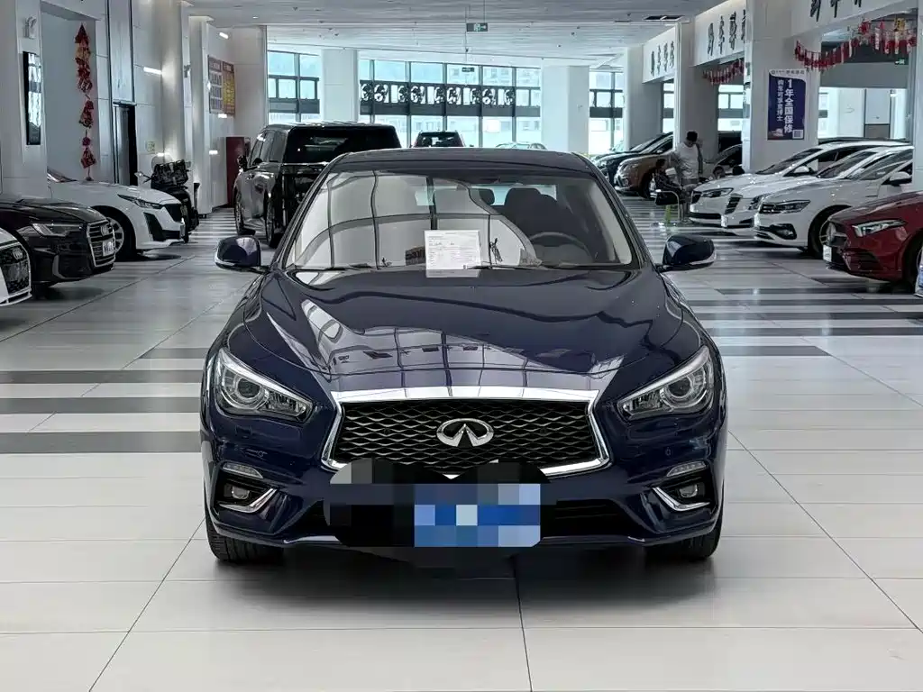Infiniti Q50L — фото 2