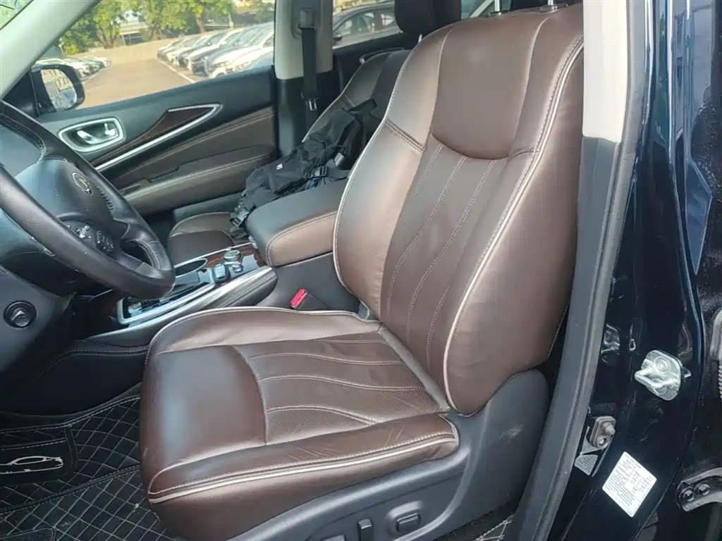 Infiniti QX60 (Import) — фото 15