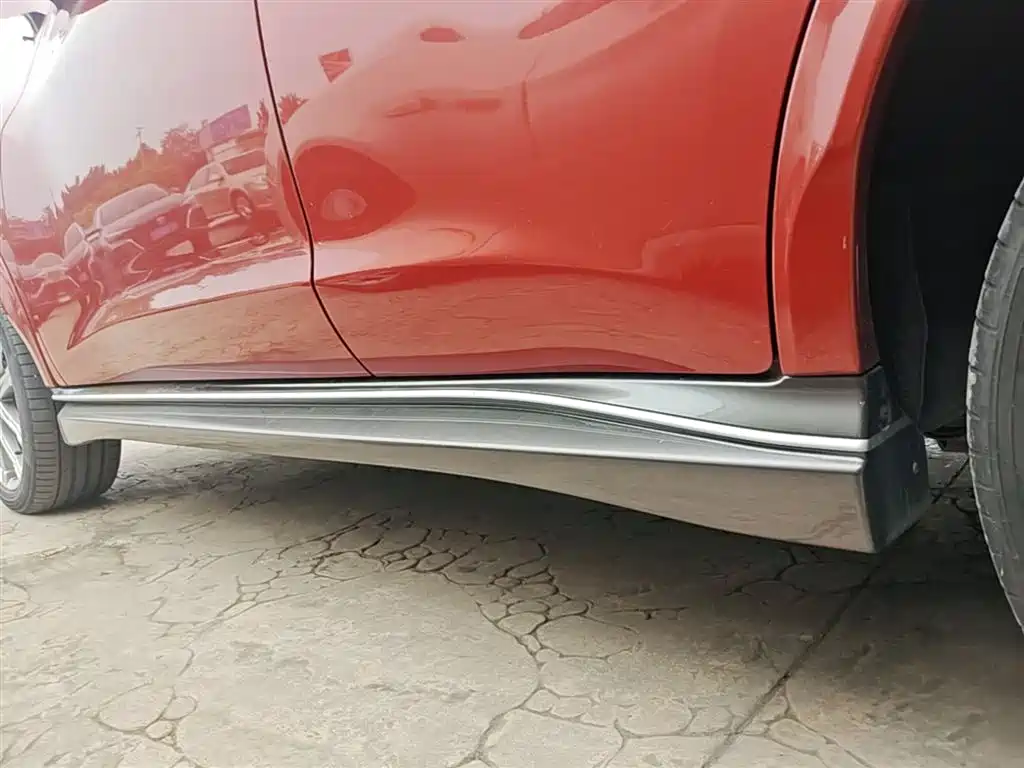 Infiniti ESQ — фото 22