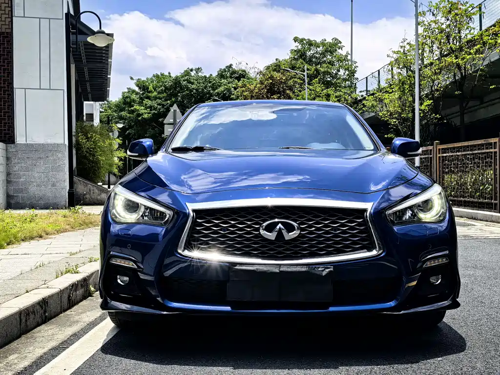 Infiniti Q50L — фото 2