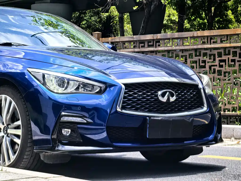 Infiniti Q50L — фото 4
