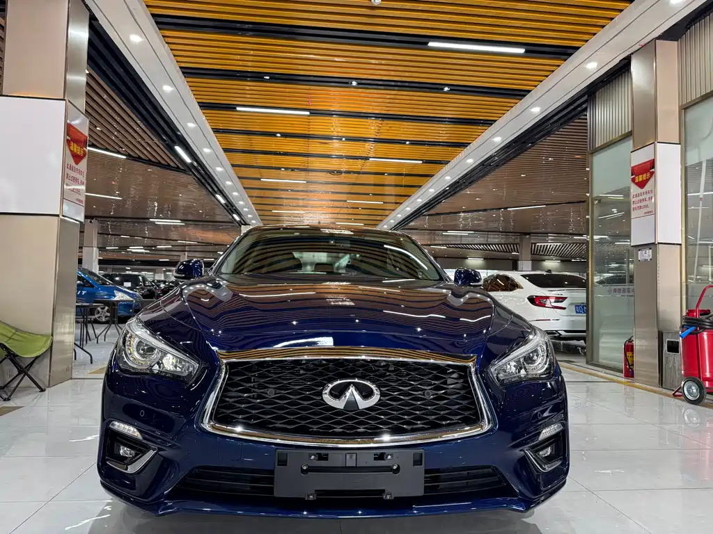Infiniti Q50L — фото 2