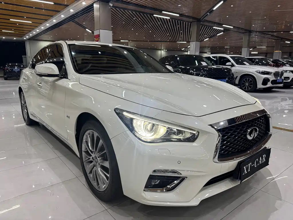 Infiniti Q50L — фото 6