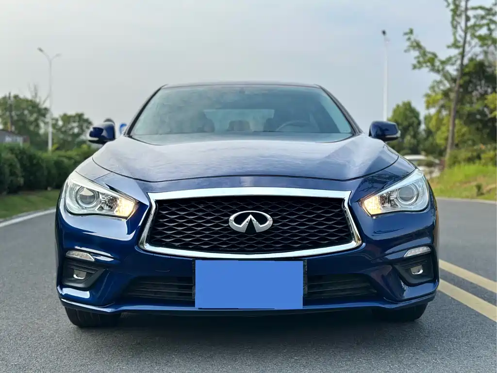 Infiniti Q50L — фото 2