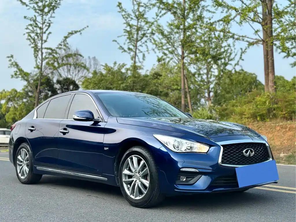 Infiniti Q50L — фото 3