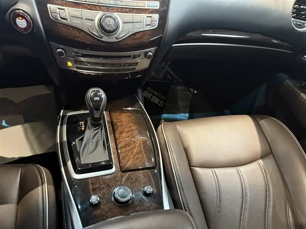 Infiniti QX60 (Import) — фото 14