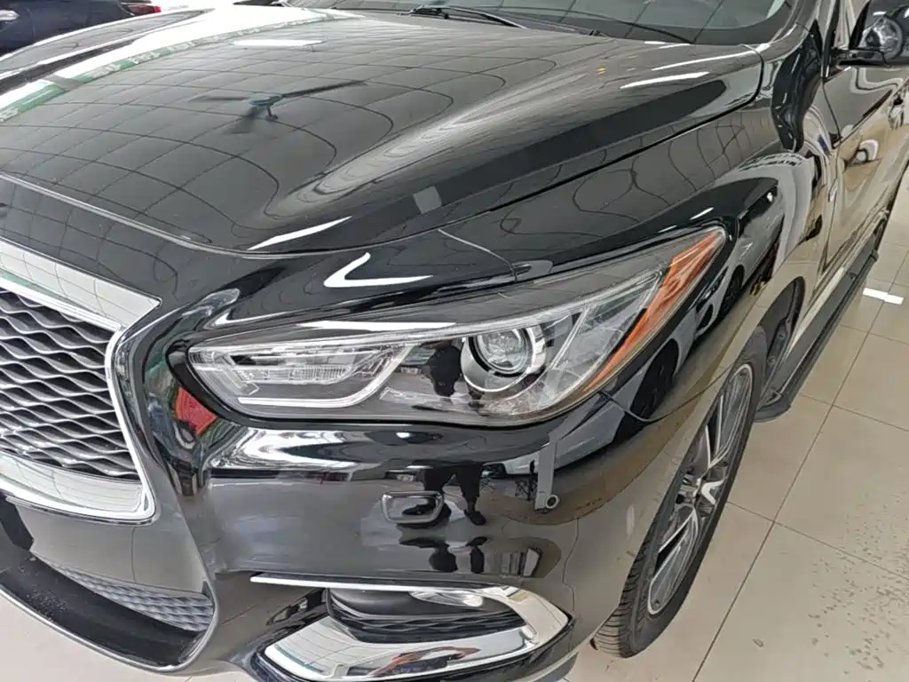 Infiniti QX60 (Import) — фото 24