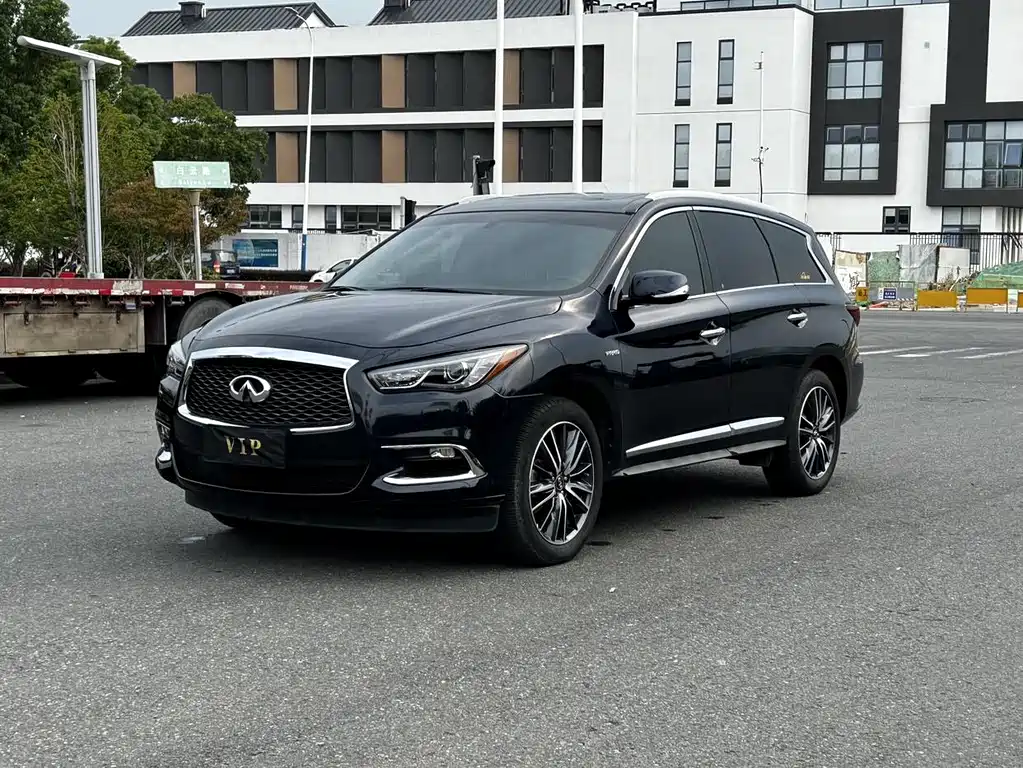 Infiniti QX60 (Import) — фото 18