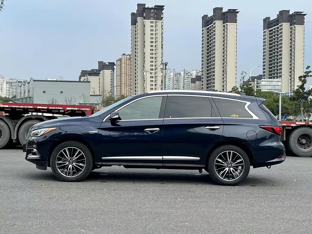 Infiniti QX60 (Import) — фото 4