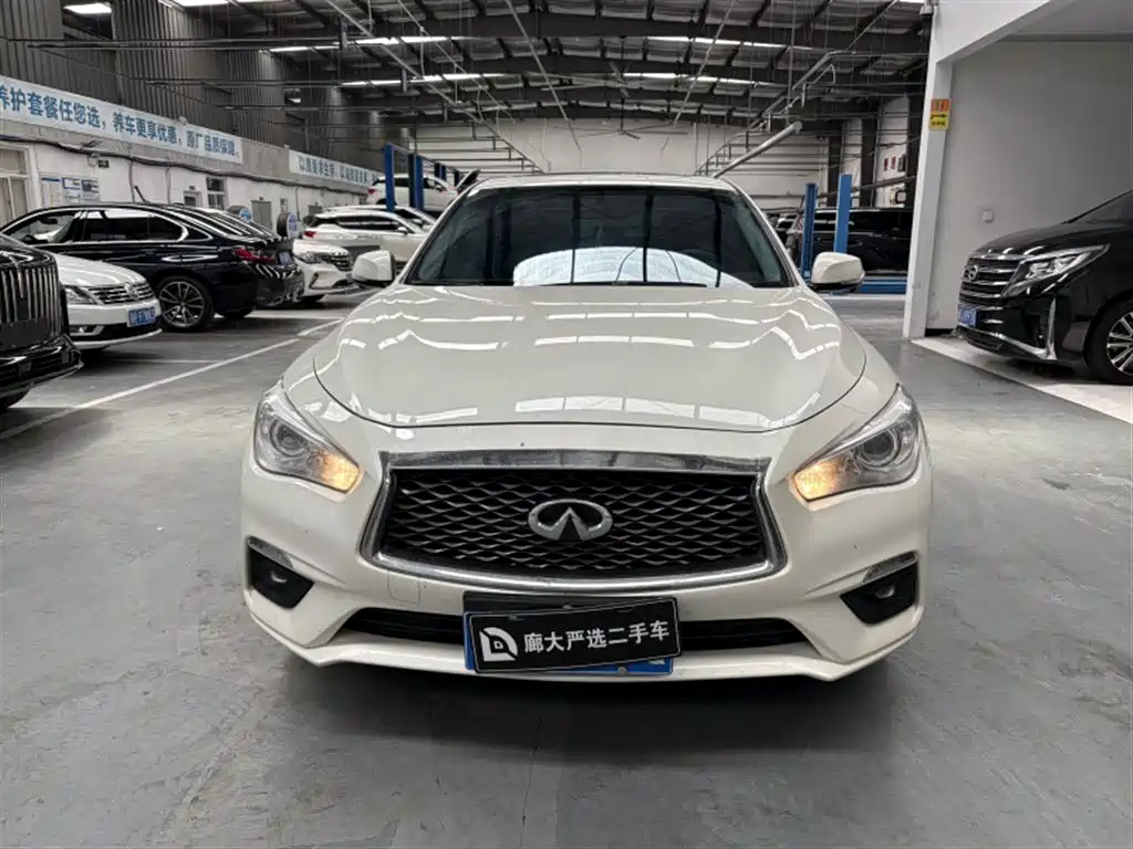 Infiniti Q50L — фото 2
